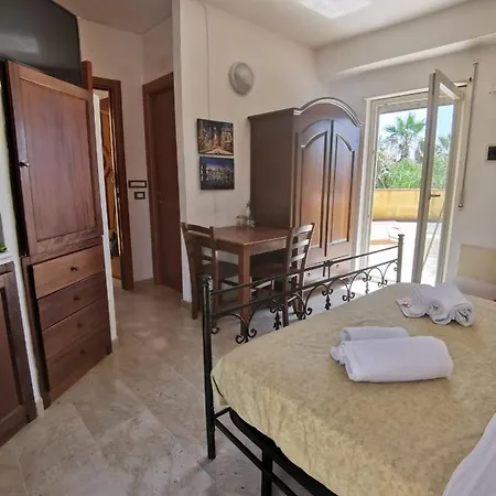 Hotel apartamentowy Cala San Giorgio