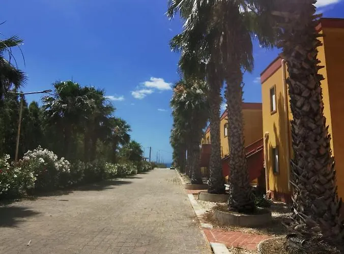 Cala San Giorgio Apartahotel 3*